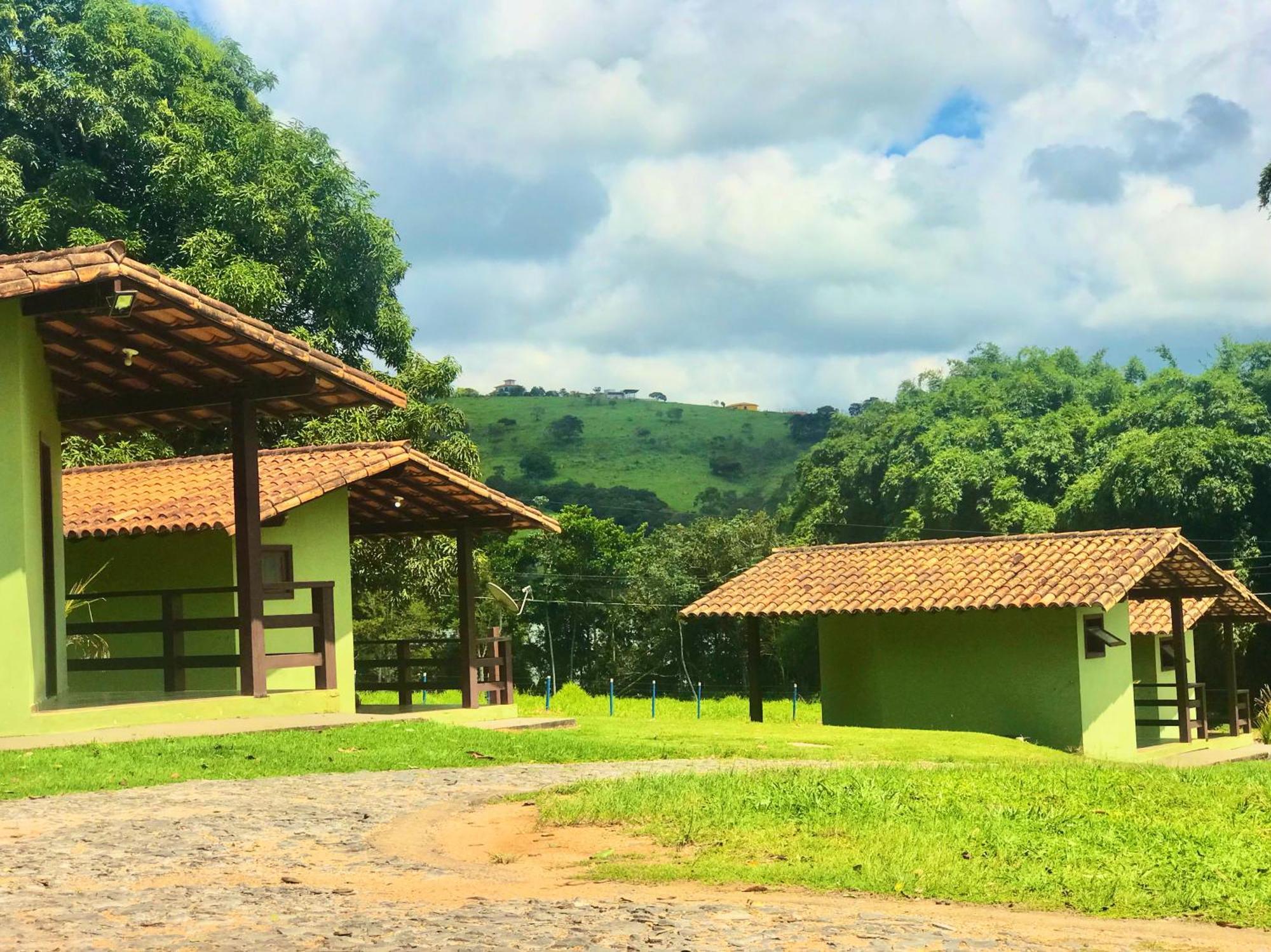 Pousada E Camping Recanto Da Praia Capitólio エクステリア 写真