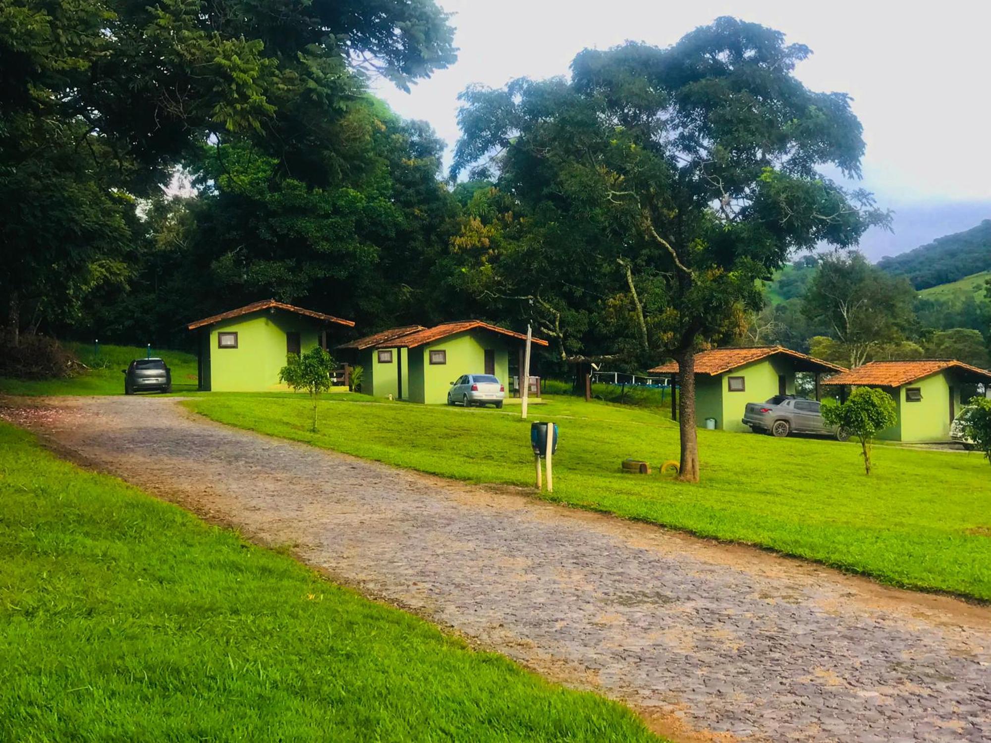 Pousada E Camping Recanto Da Praia Capitólio エクステリア 写真
